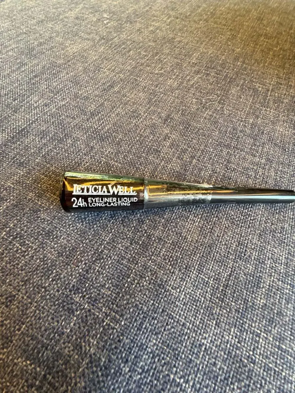 Leticia Well 24h Long-Lasting Liquid Eyeliner